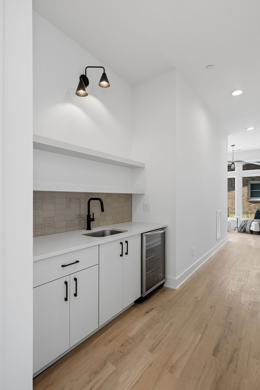 Wet bar