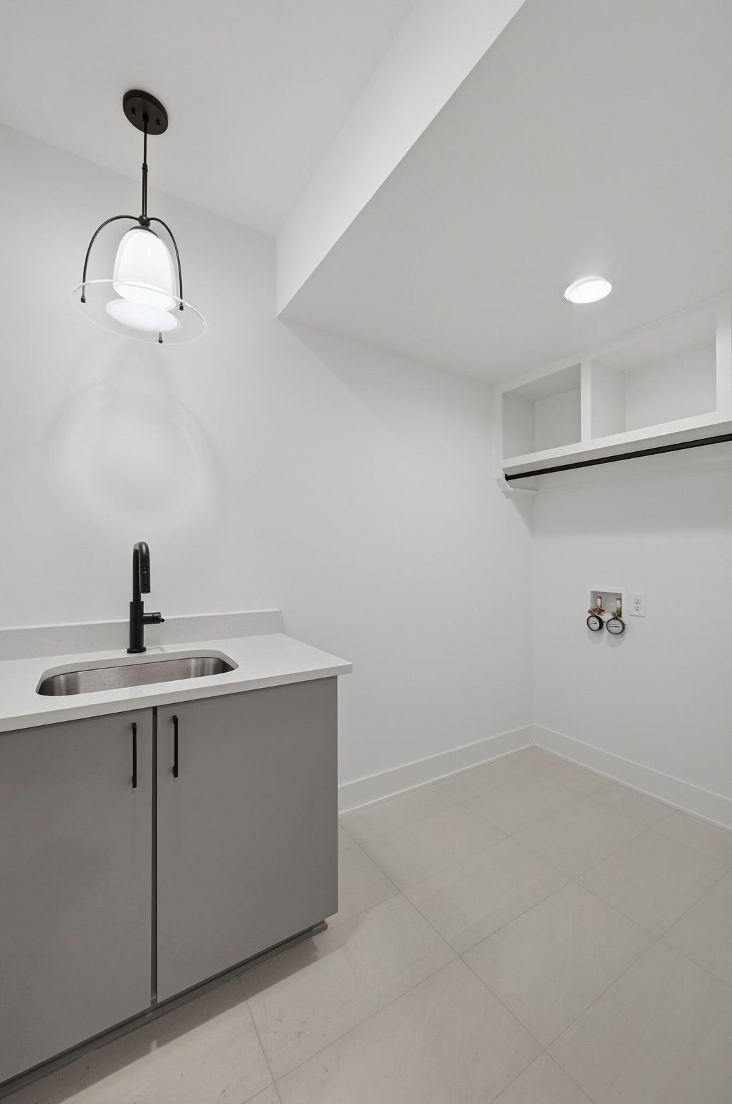 Mudroom & laundry